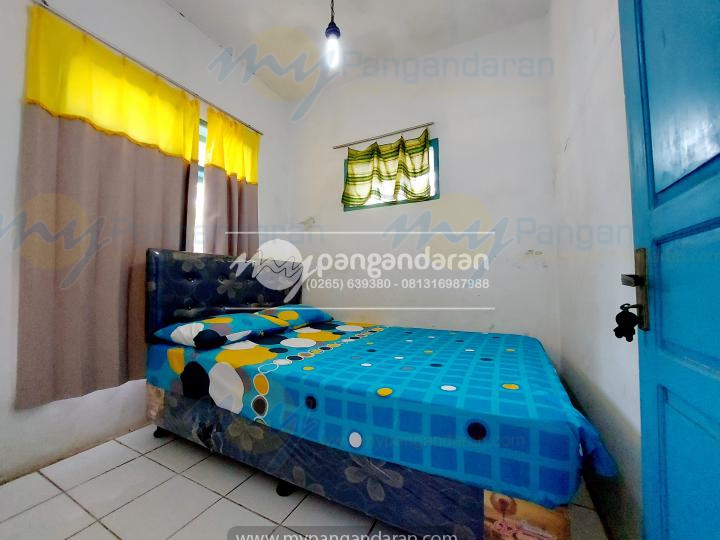  tampilan kamar tidur rumah sewa ma surwi pangandaran